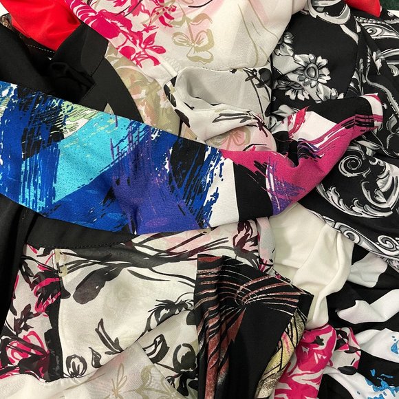 COLECTION OF JOSEPH RIBKOFF DRESSES/TUNICS - Picture 3 of 11